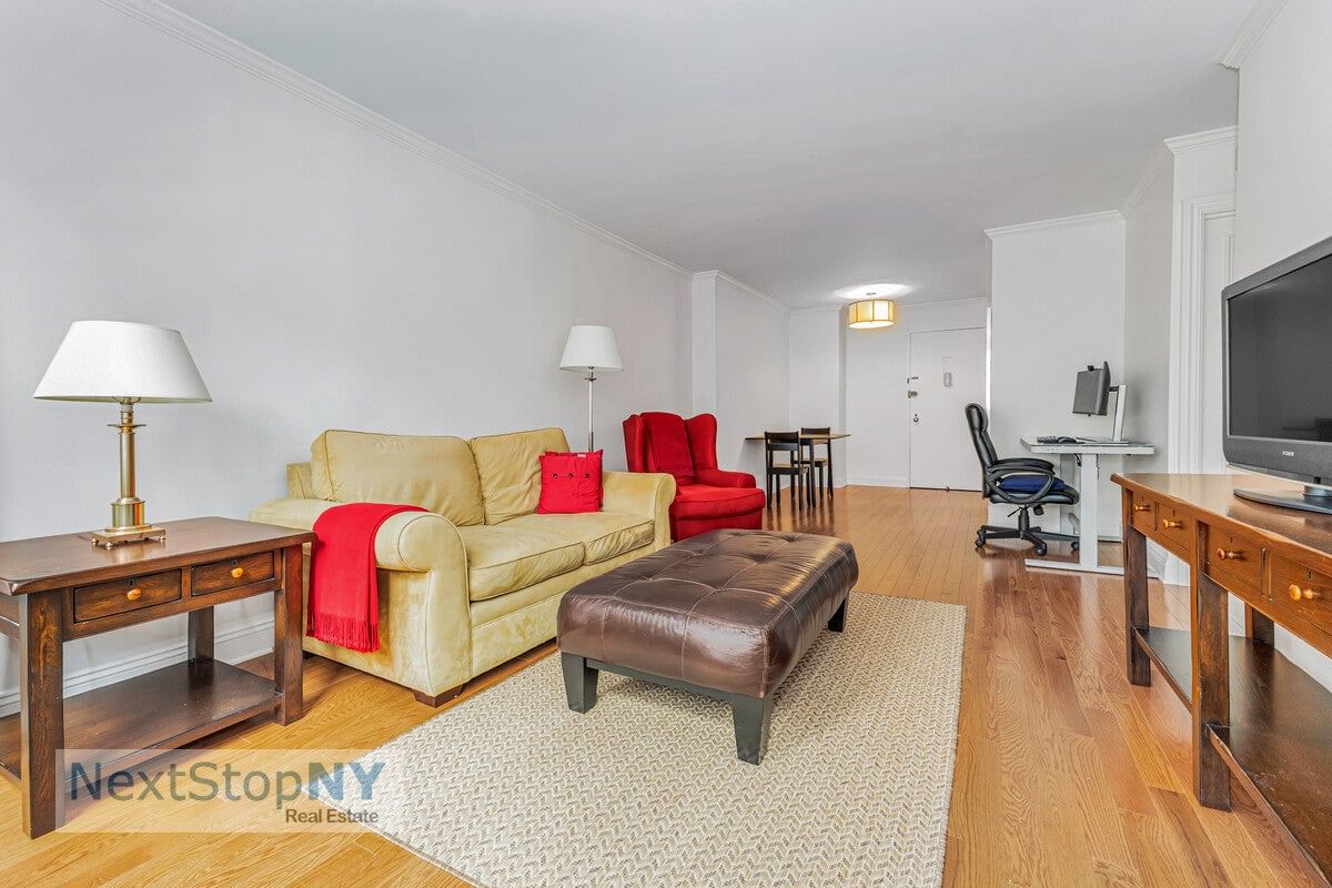 Real estate property located at 245 54TH #10A, New York, Sutton Place, New York City, NY, US