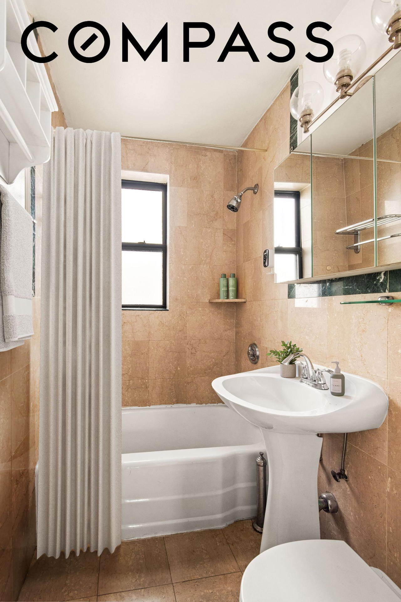 Real estate property located at 208 70th #6D, New York, Lenox Hill, New York City, NY, US