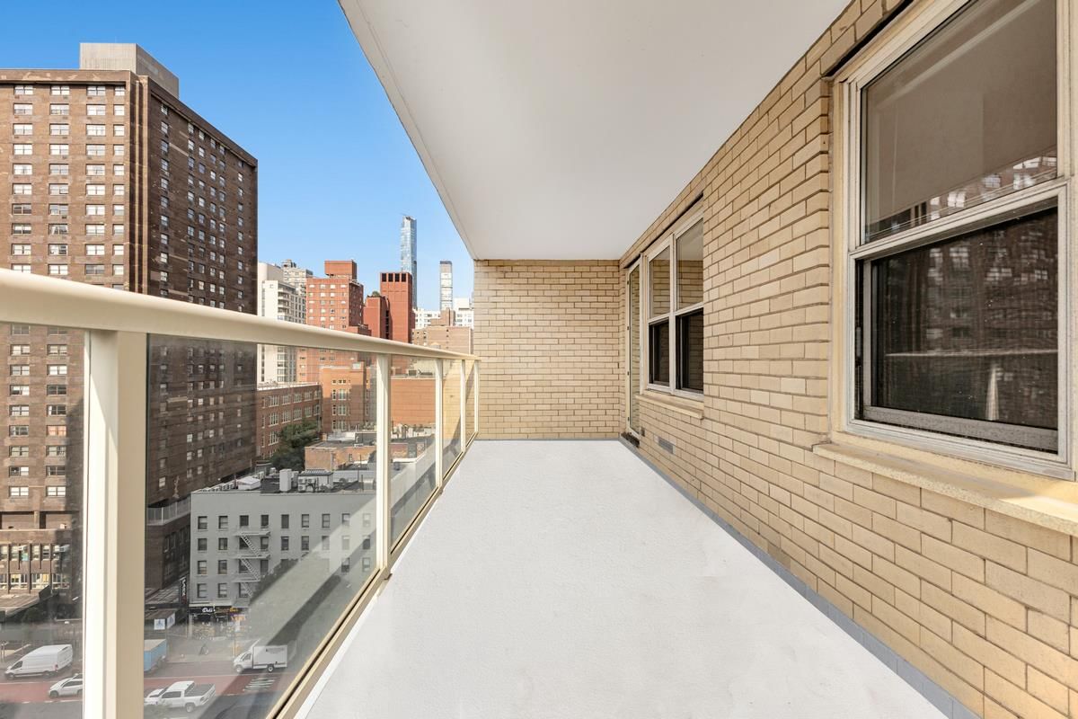 Real estate property located at 305 24th #14-T, New York, Kips Bay, New York City, NY, US
