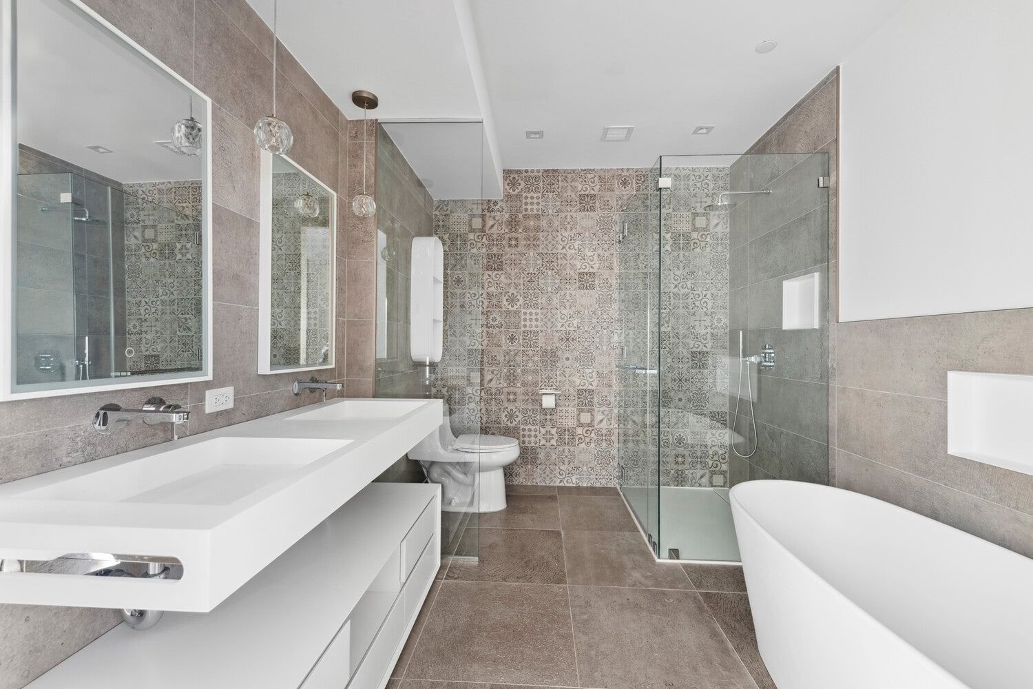 Real estate property located at 302 96TH PENTHOUSE, New York, Yorkville, New York City, NY, US