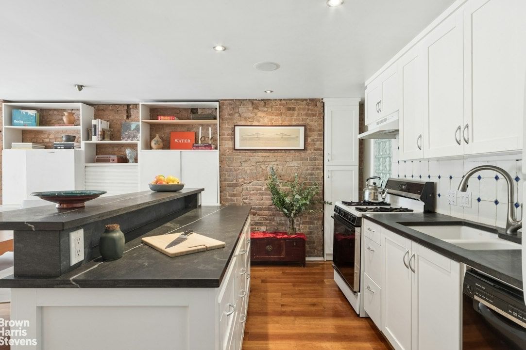 Real estate property located at 323 PROSPECT, Kings, Park Slope, New York City, NY, US