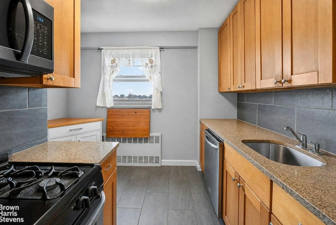 Real estate property located at 1020 GRAND CONCOURSE #10V, Bronx, Concourse Village, New York City, NY, US