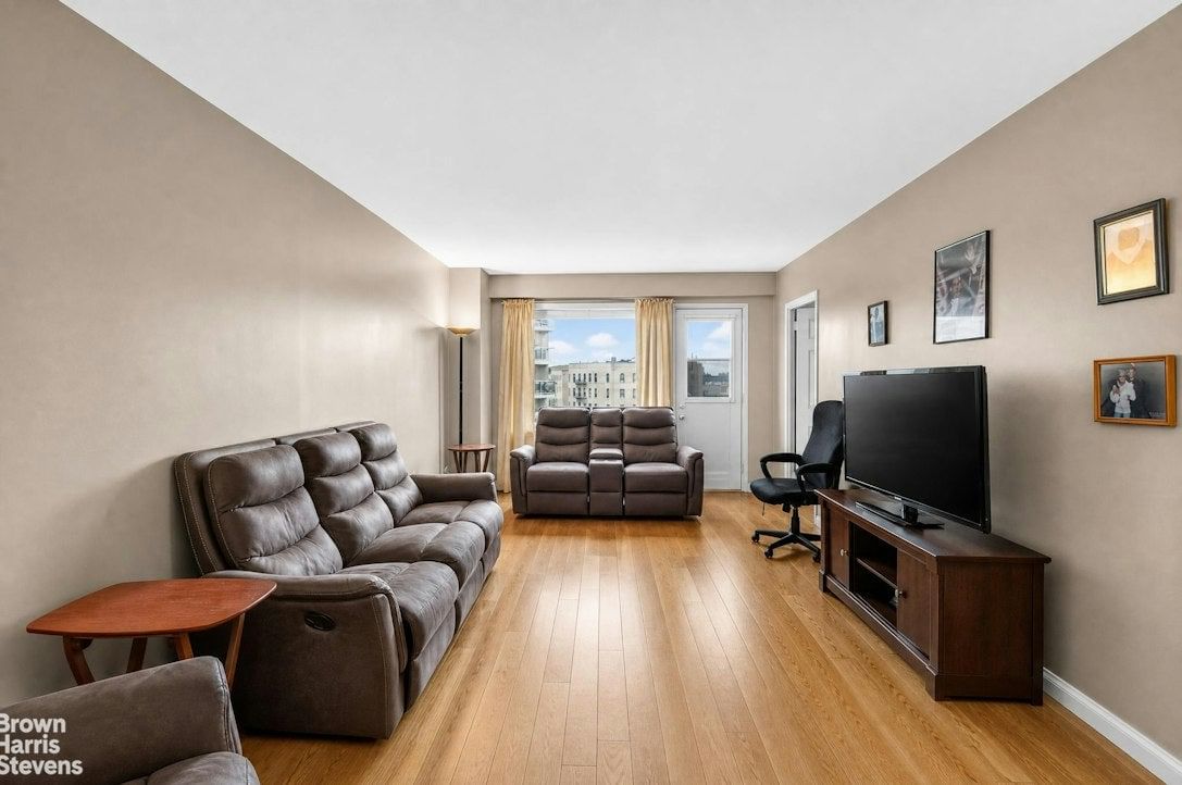 Real estate property located at 1020 GRAND CONCOURSE #10V, Bronx, Concourse Village, New York City, NY, US