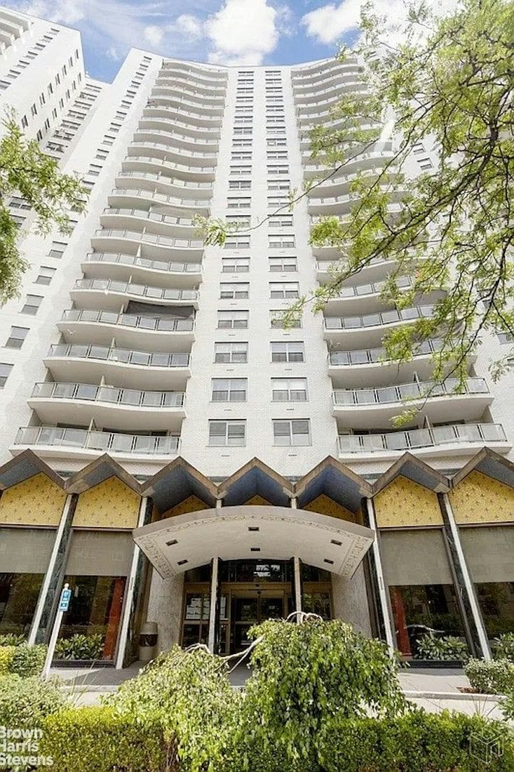 Real estate property located at 1020 GRAND CONCOURSE #10V, Bronx, Concourse Village, New York City, NY, US