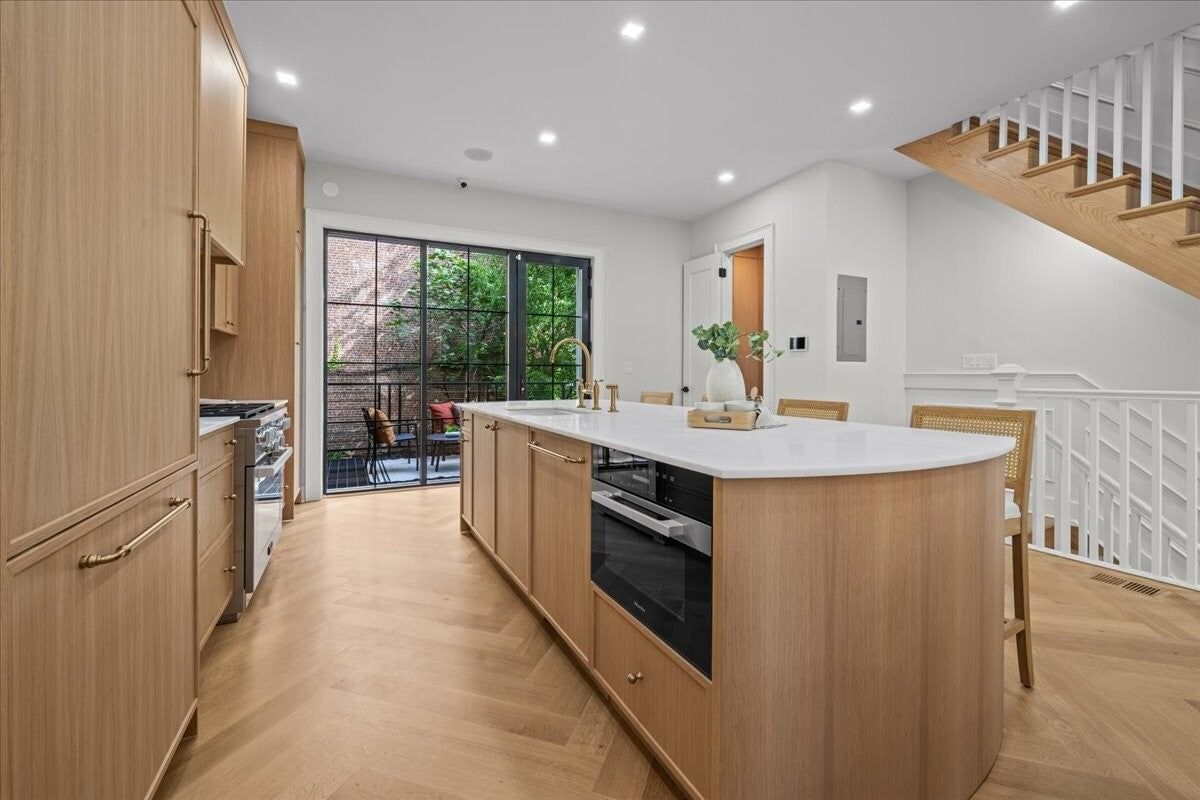 Real estate property located at 131 KANE, Kings, Cobble Hill, New York City, NY, US