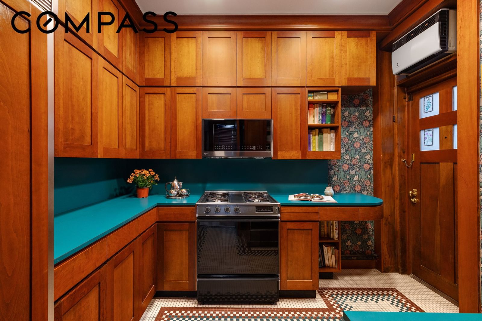 Real estate property located at 34 Gramercy #8C, New York, Gramercy Park, New York City, NY, US
