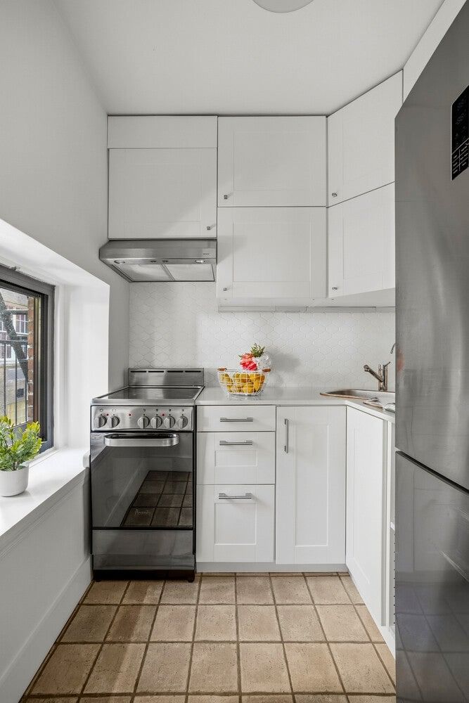 Real estate property located at 55 65TH #2A, New York, Lenox Hill, New York City, NY, US