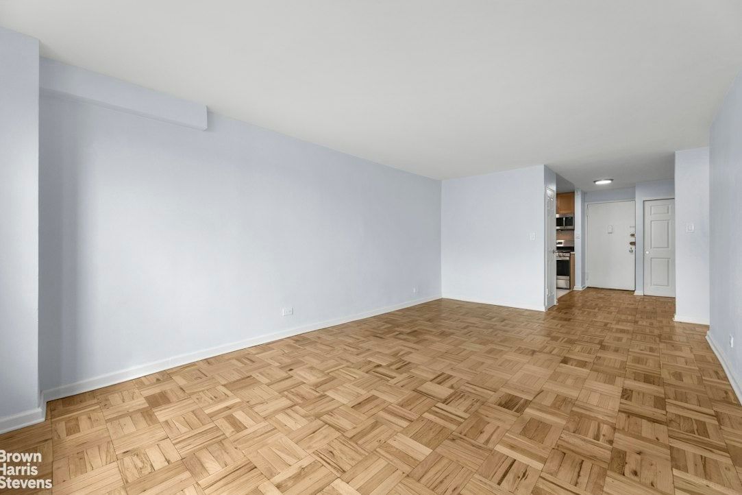 Real estate property located at 37-31 73RD #7U, Queens, Jackson Heights, New York City, NY, US