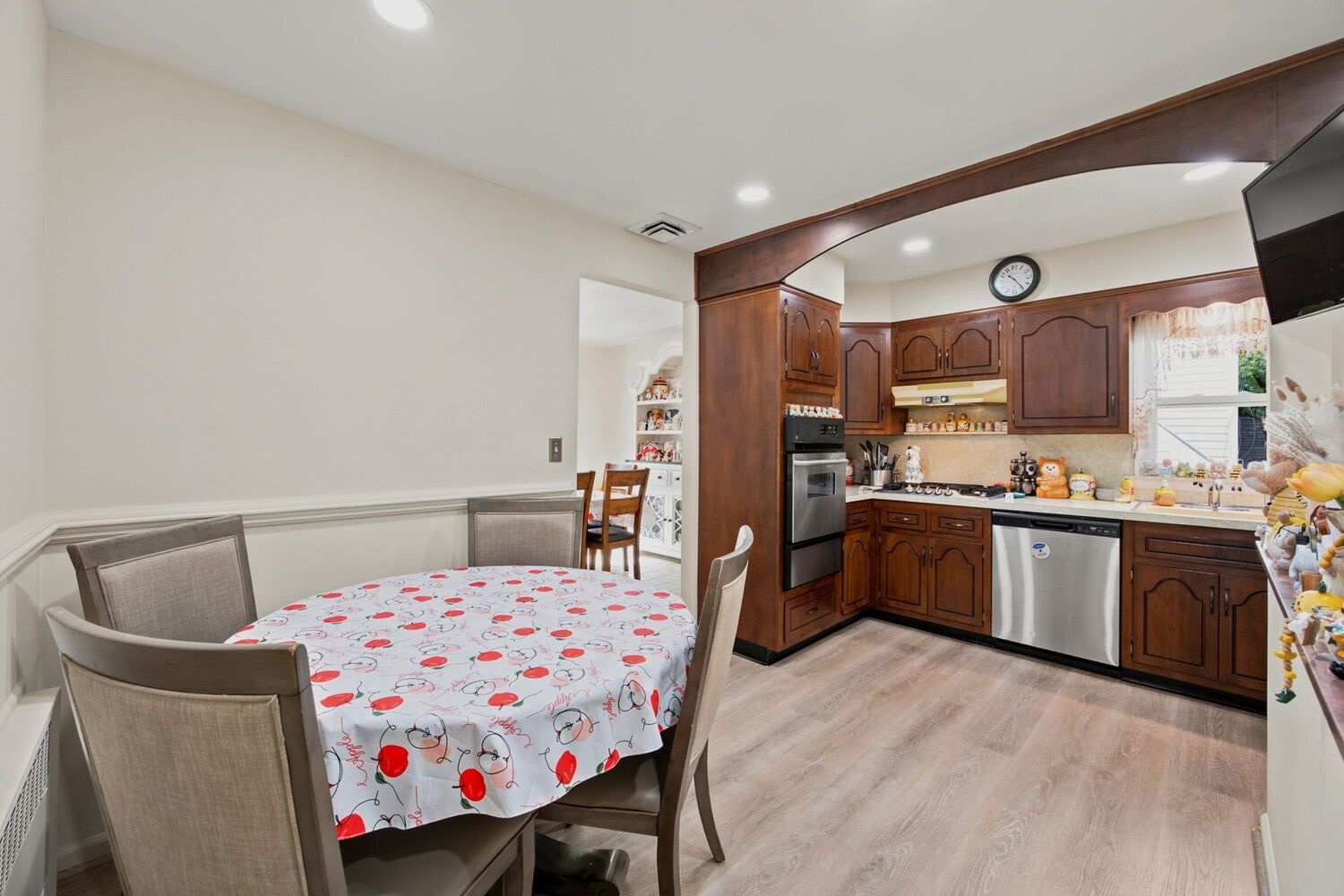 Real estate property located at 293 85TH, Queens, Floral Park, New York City, NY, US
