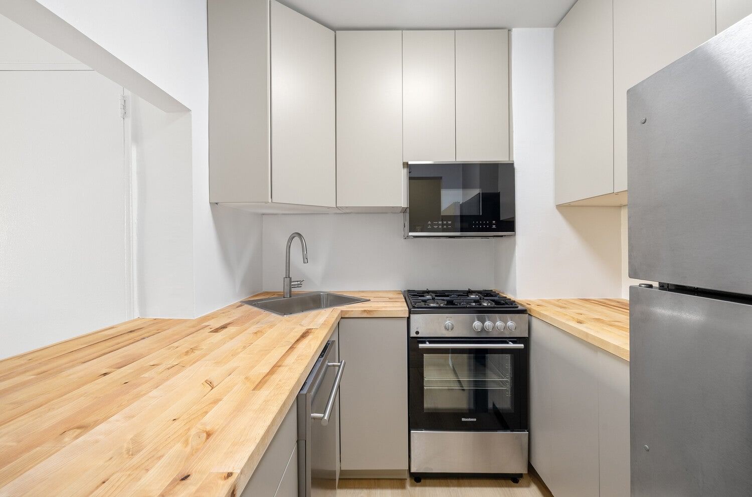 Real estate property located at 315 65TH APT8K, New York, Lenox Hill, New York City, NY, US