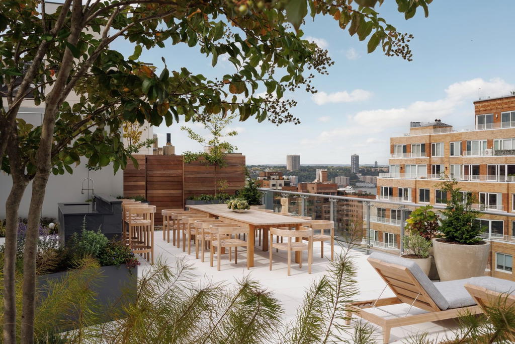 Real estate property located at 212 72ND #18B, New York, Lincoln Square, New York City, NY, US