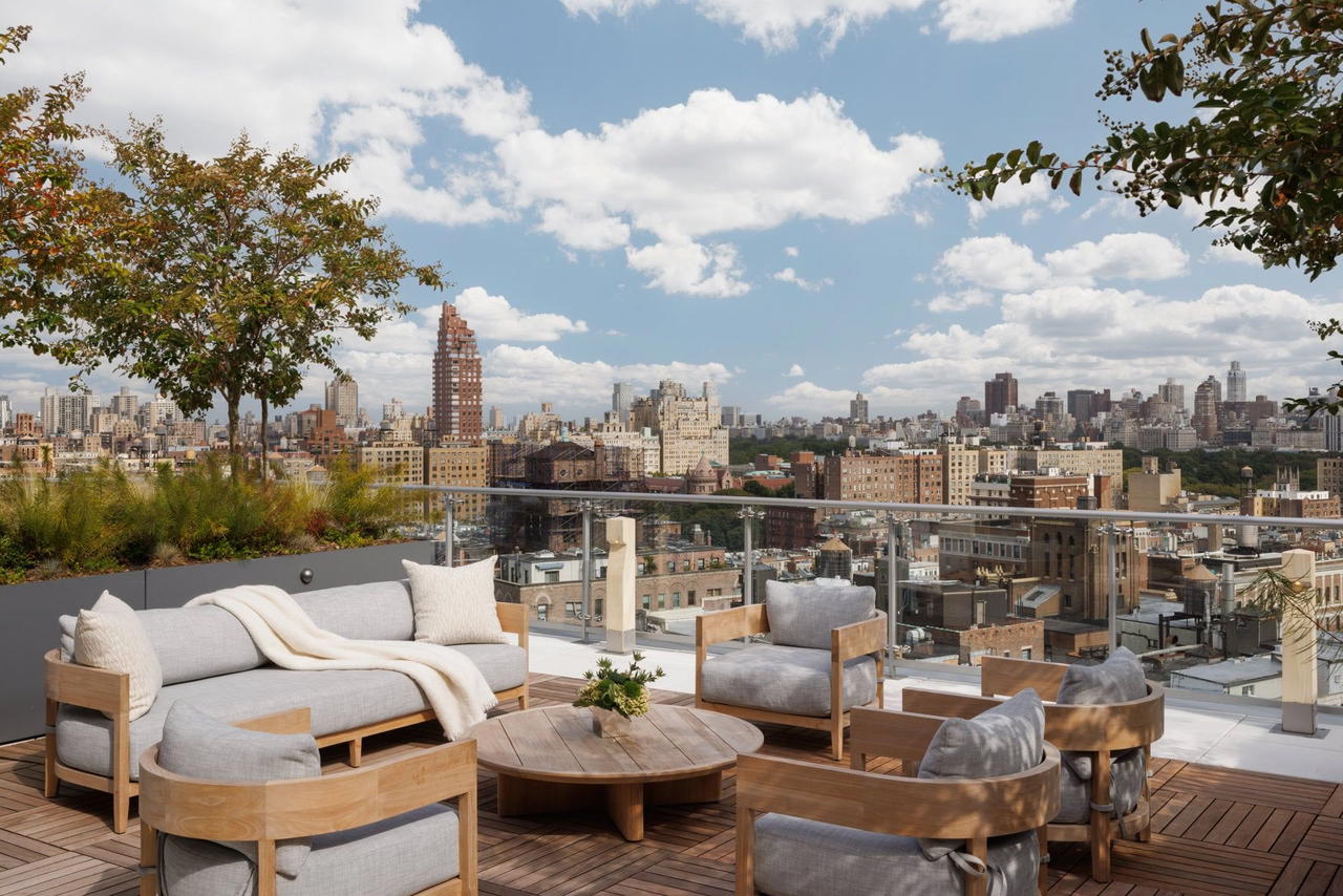 Real estate property located at 212 72ND #18B, New York, Lincoln Square, New York City, NY, US
