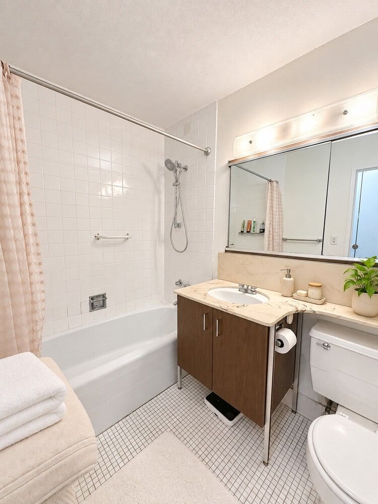 Real estate property located at 3333 HENRY HUDSON #8L, Bronx, Central Riverdale, New York City, NY, US