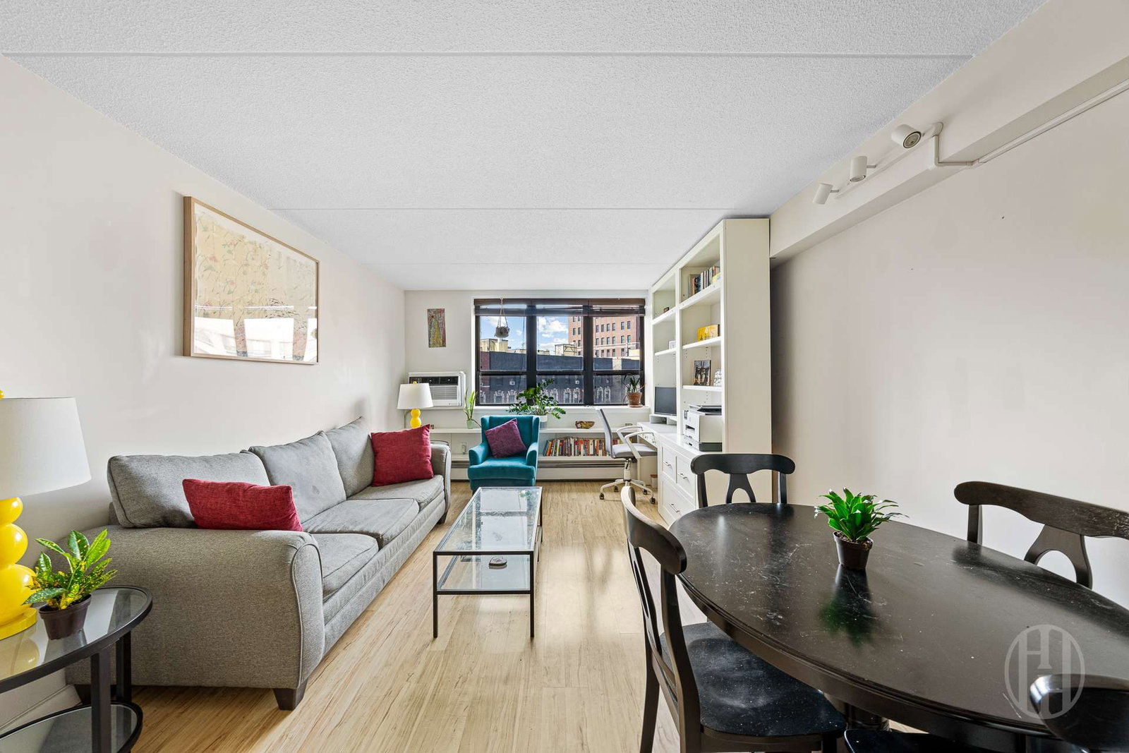Real estate property located at 300 110th #6H, New York, Upper West Side, New York City, NY, US