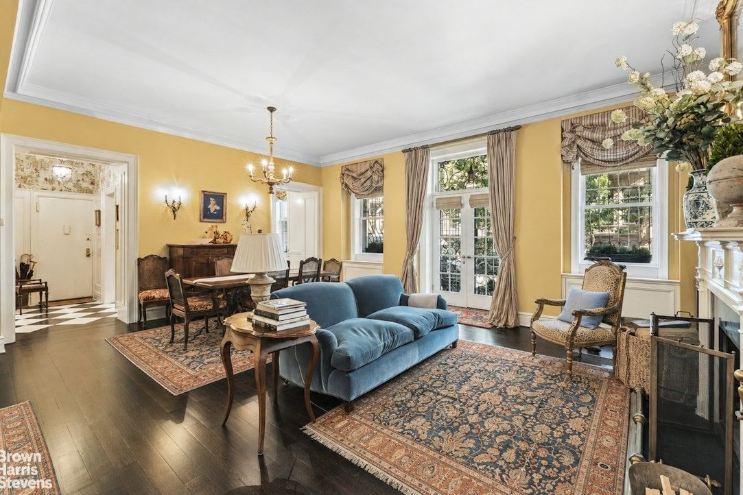 Real estate property located at 32 74TH #1, New York, Upper West Side, New York City, NY, US