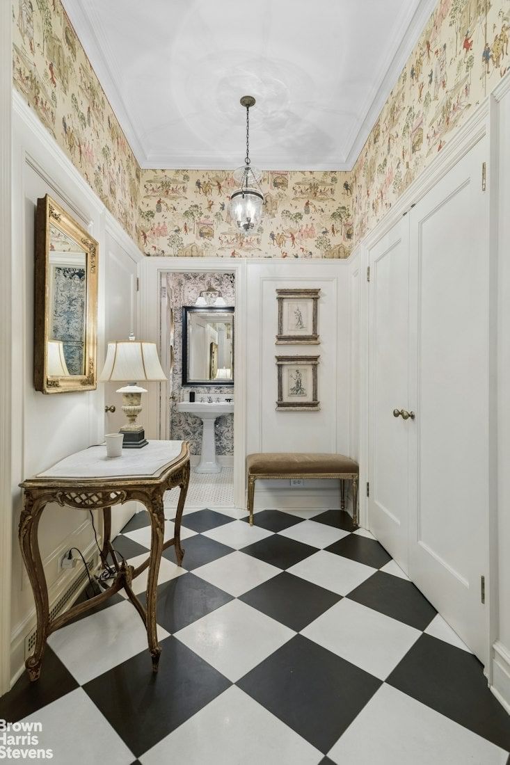 Real estate property located at 32 74TH #1, New York, Upper West Side, New York City, NY, US