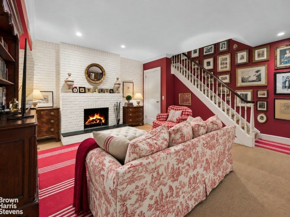 Real estate property located at 32 74TH #1, New York, Upper West Side, New York City, NY, US