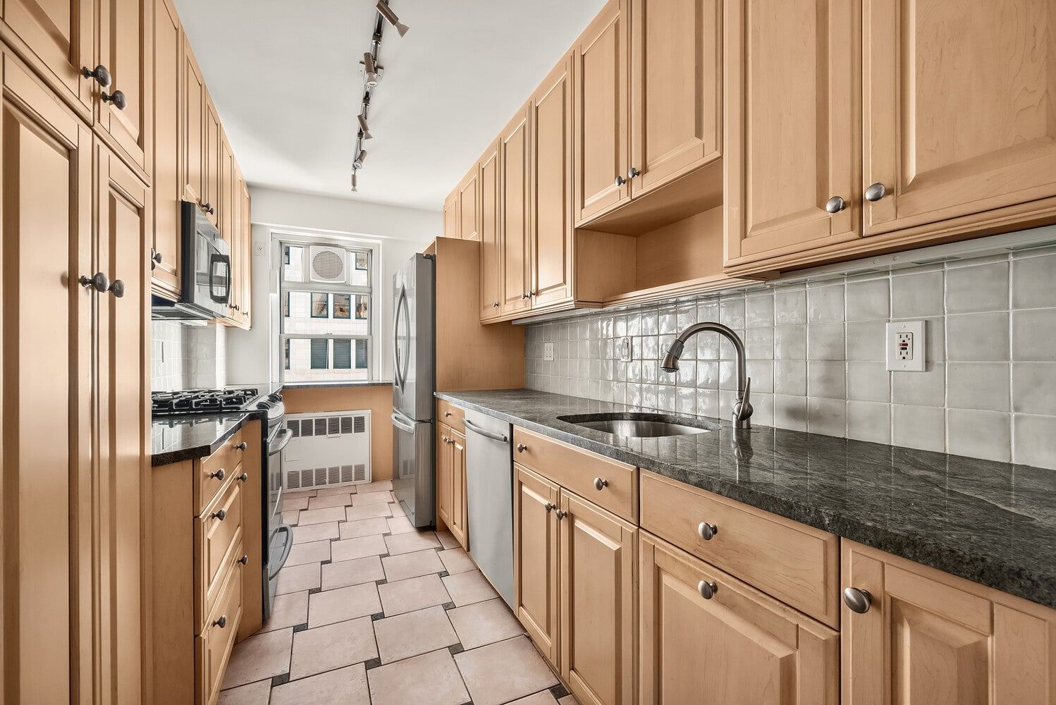 Real estate property located at 70 10TH #15V, New York, Greenwich Village, New York City, NY, US