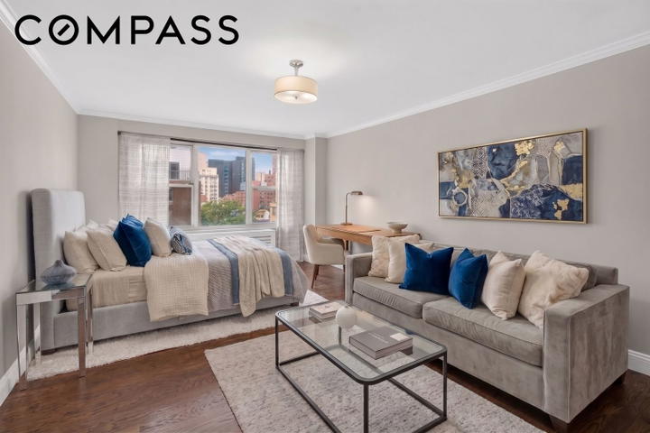 Real estate property located at 370 76th A1104, New York, Lenox Hill, New York City, NY, US