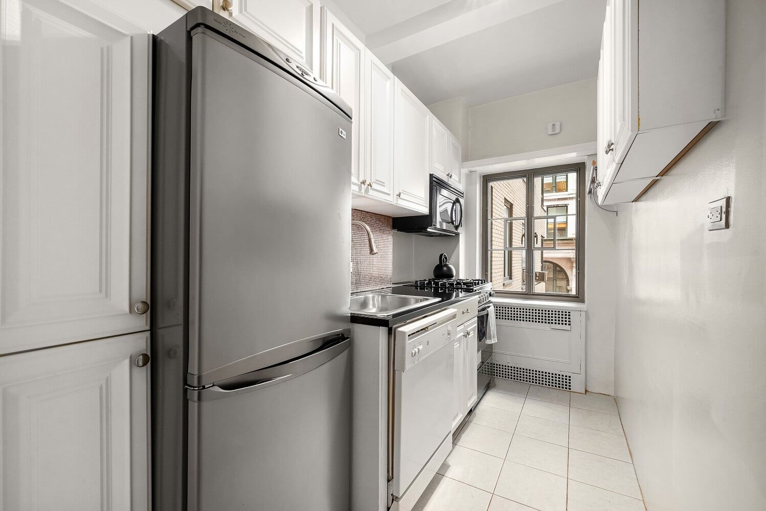 Real estate property located at 20 35TH #4L, New York, Murray Hill, New York City, NY, US