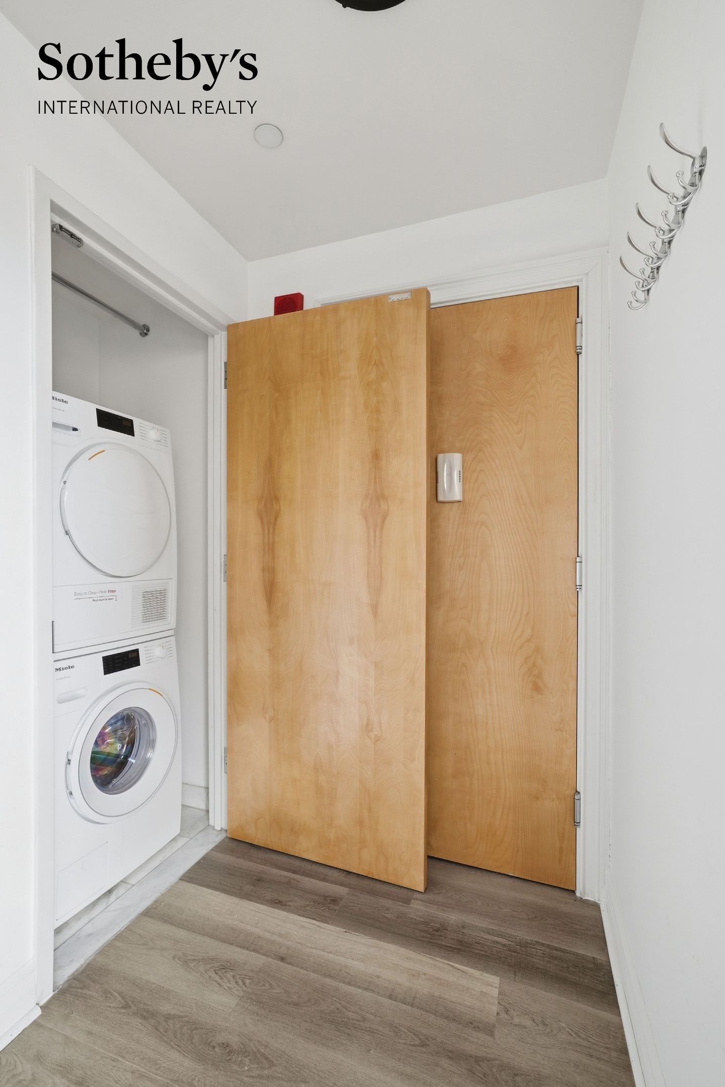 Real estate property located at 136 Broadway #3A, New York, Two Bridges, New York City, NY, US