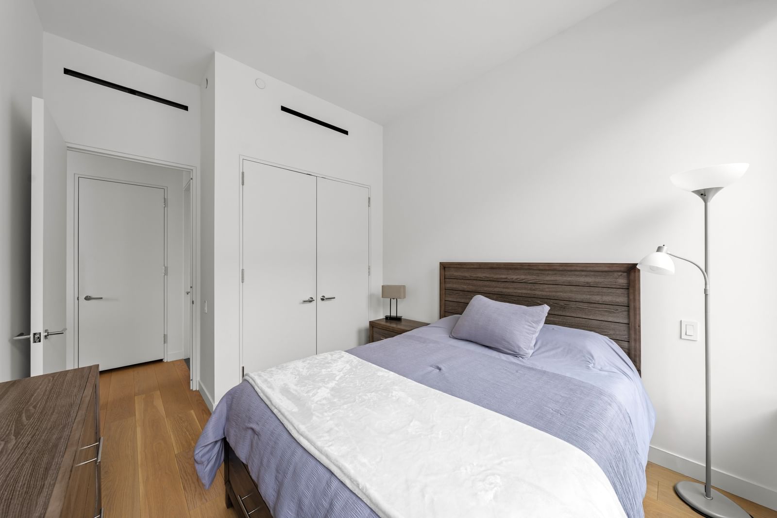 Real estate property located at 21-21 31st #2L, Queens, Ditmars Steinway, New York City, NY, US