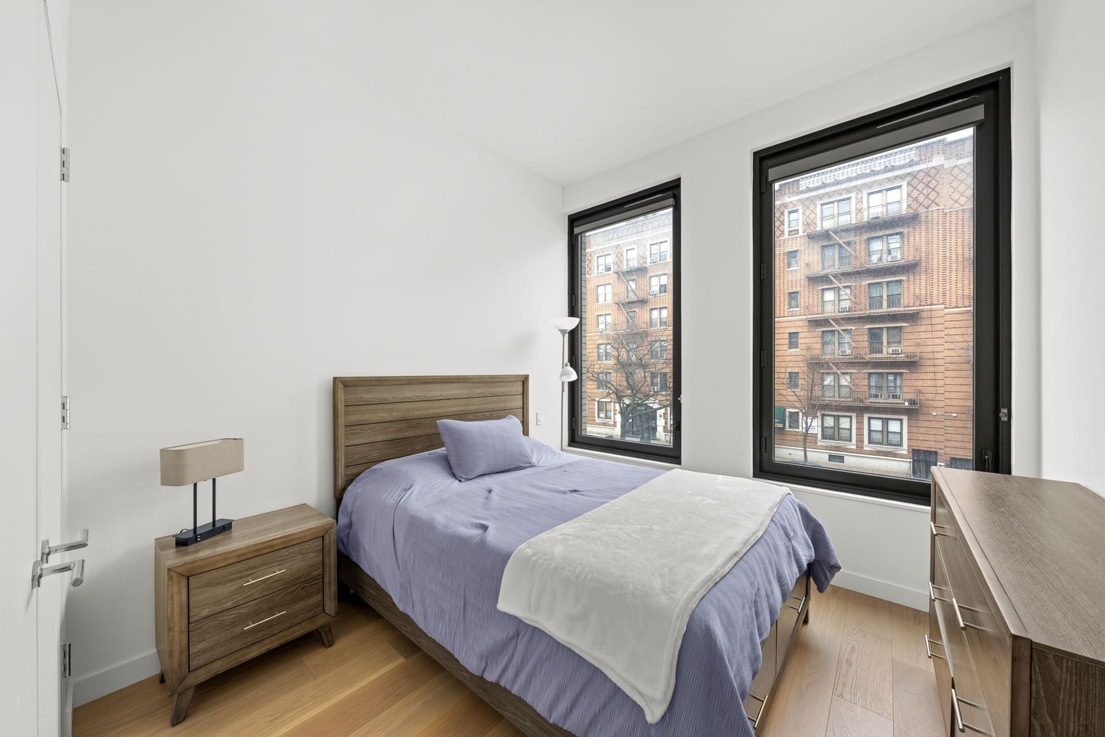 Real estate property located at 21-21 31st #2L, Queens, Ditmars Steinway, New York City, NY, US