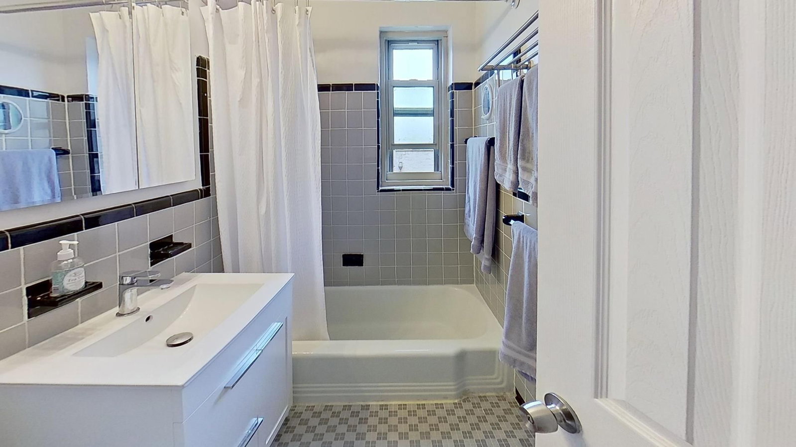 Real estate property located at 1010 Sherman #3-D, Bronx, Concourse Village, New York City, NY, US
