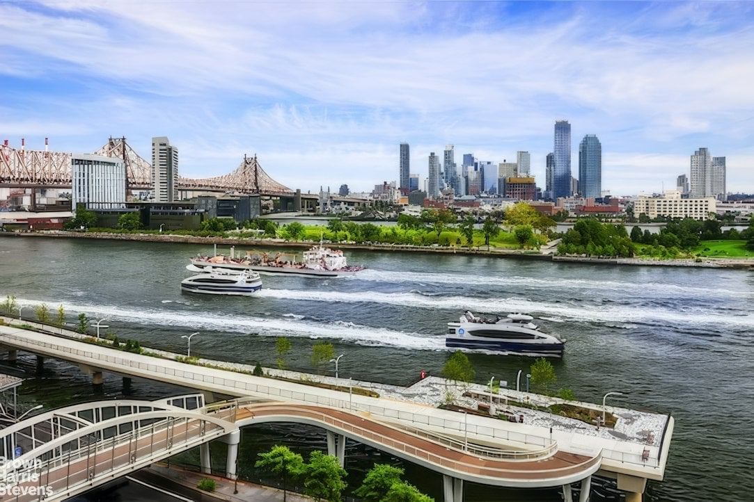 Real estate property located at 60 SUTTON #9CS, New York, Sutton Place, New York City, NY, US