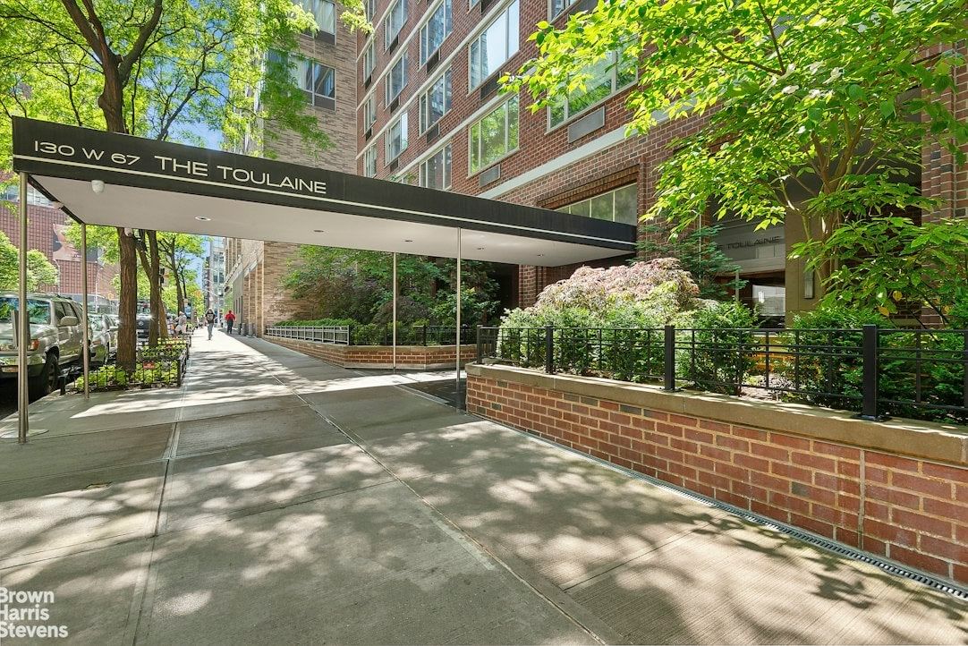 Real estate property located at 130 67TH #12C, New York, Lincoln Square, New York City, NY, US