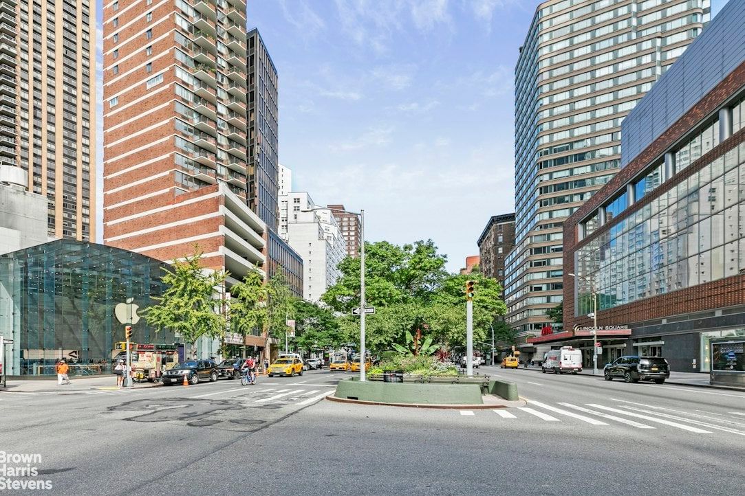 Real estate property located at 130 67TH #12C, New York, Lincoln Square, New York City, NY, US
