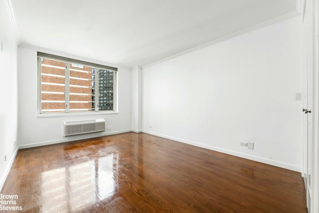 Real estate property located at 130 67TH #12C, New York, Lincoln Square, New York City, NY, US
