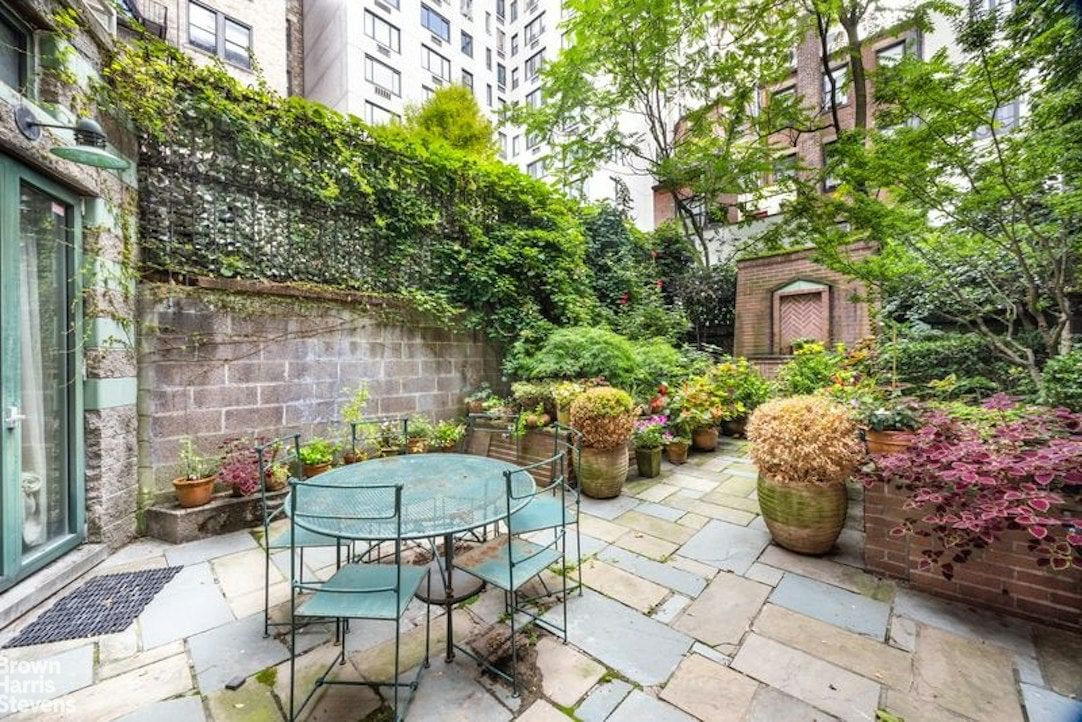 Real estate property located at 52 81ST, New York, Upper East Side, New York City, NY, US