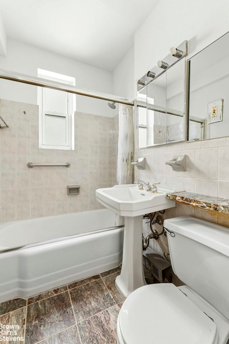 Real estate property located at 64 94TH #4B, New York, Carnegie Hill, New York City, NY, US