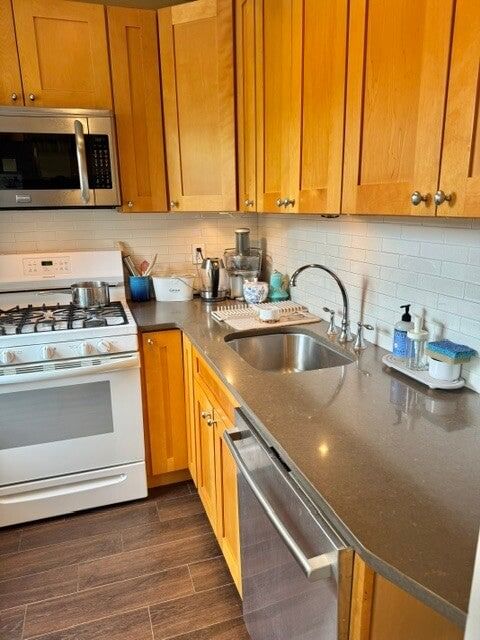 Real estate property located at 36 DAHILL #3L, Kings, Kensington, New York City, NY, US