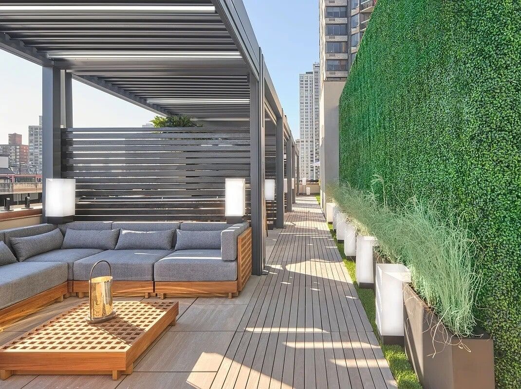 Real estate property located at 305 61ST #602, New York, Lenox Hill, New York City, NY, US