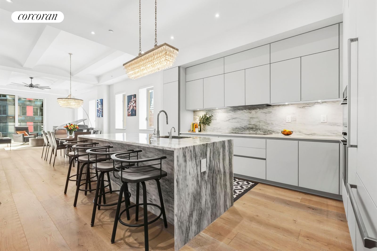 Real estate property located at 305 61ST #602, New York, Lenox Hill, New York City, NY, US