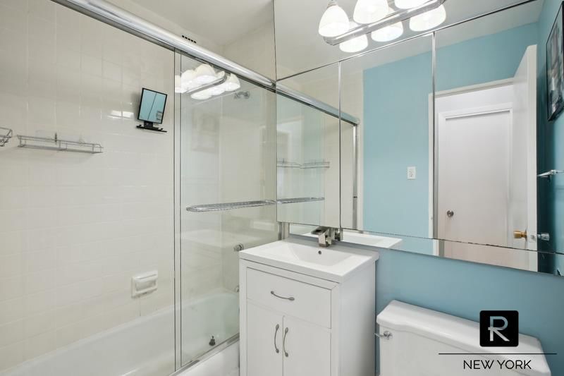 Real estate property located at 370 76th B707, New York, Upper East Side, New York City, NY, US