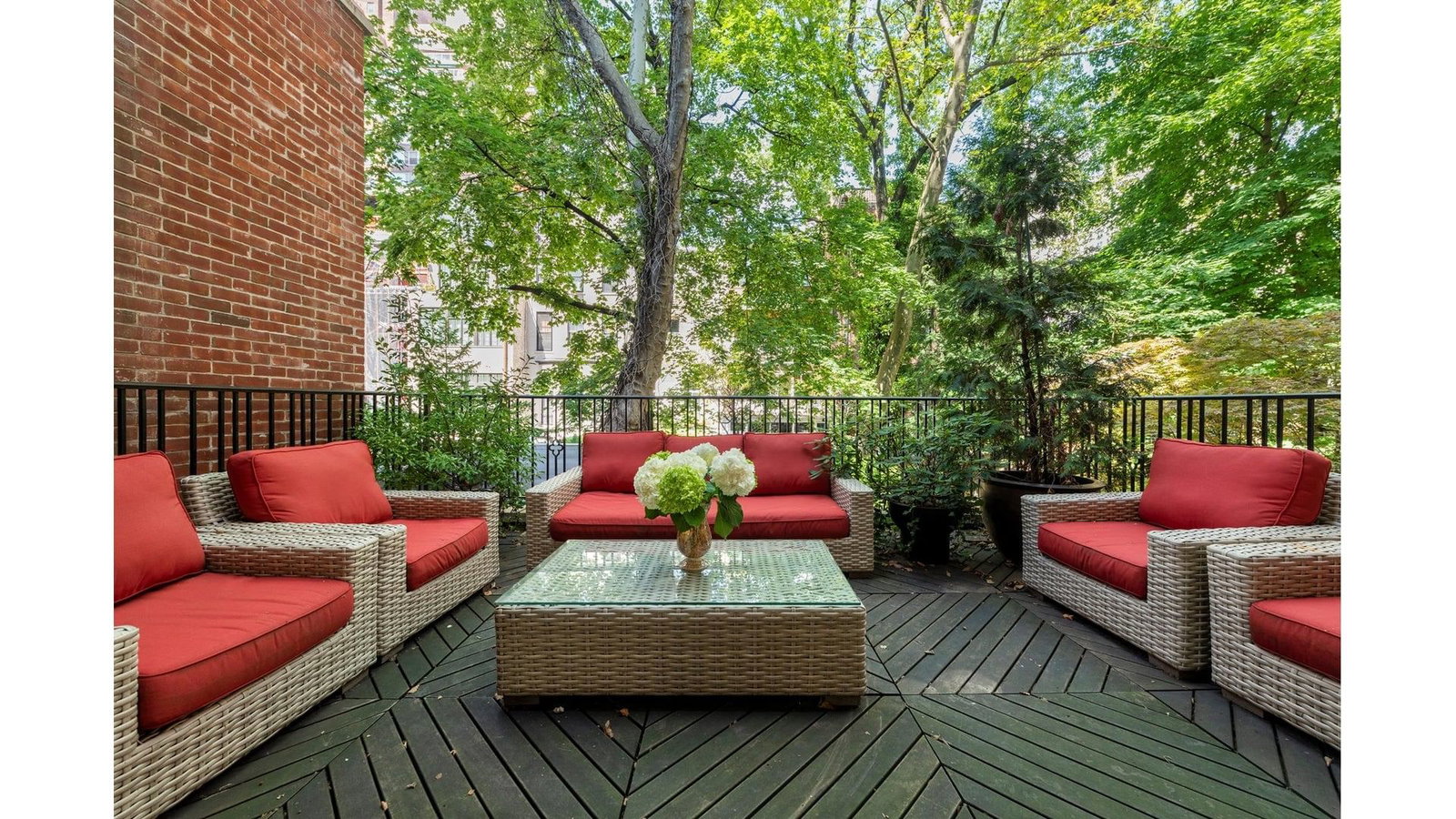 Real estate property located at 217 61ST, New York, Lenox Hill, New York City, NY, US