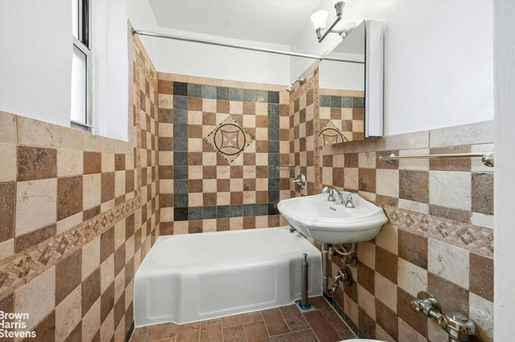 Real estate property located at 640 231ST #5H, Bronx, Spuyten Duyvil, New York City, NY, US