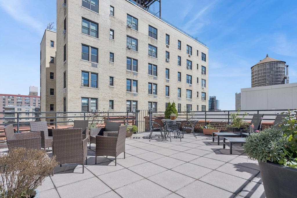 Real estate property located at 65 95TH #8B, New York, Upper West Side, New York City, NY, US