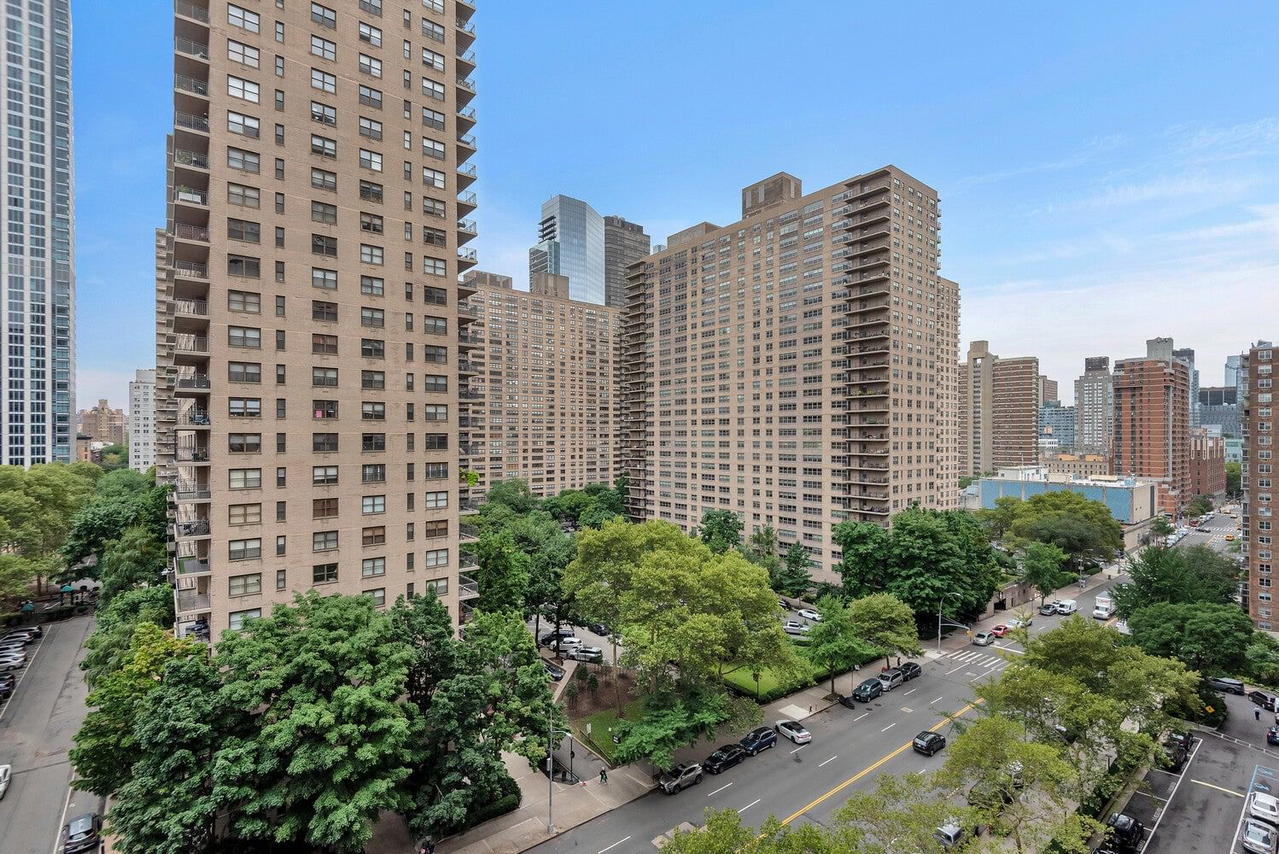Real estate property located at 185 END #12E, New York, Lincoln Square, New York City, NY, US