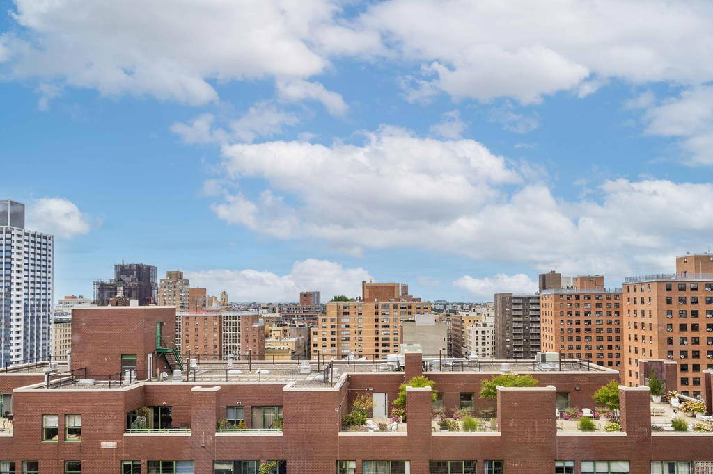 Real estate property located at 609 Columbus PH-18N, New York, Upper West Side, New York City, NY, US