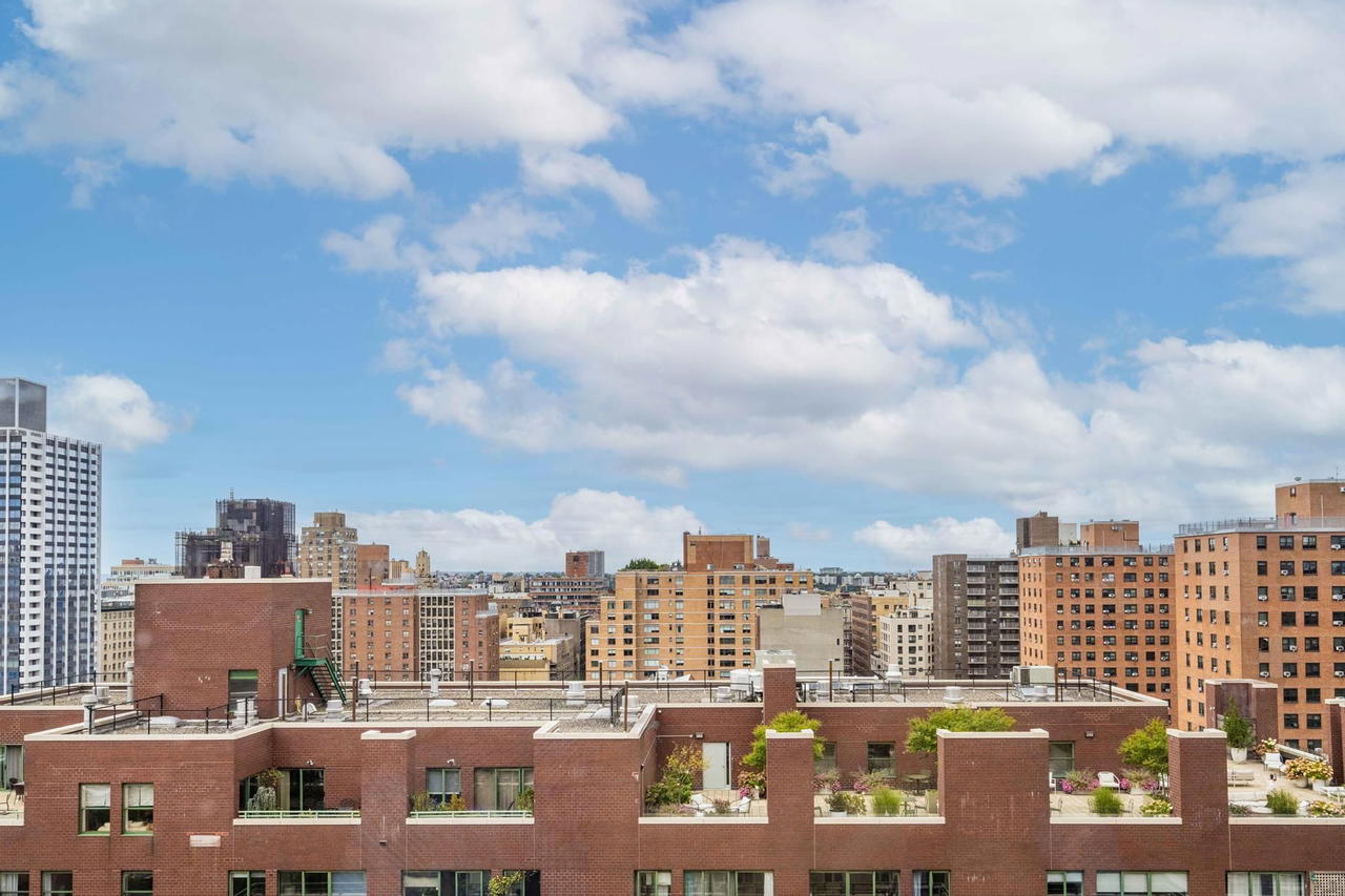Real estate property located at 609 Columbus PH-18N, New York, Upper West Side, New York City, NY, US