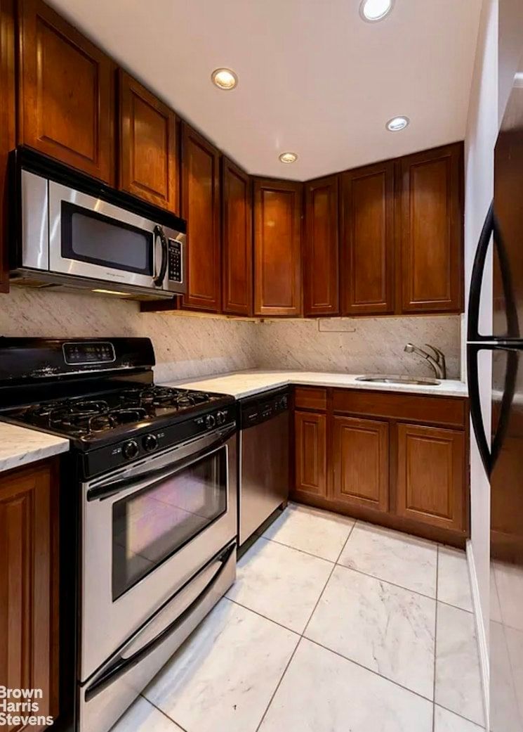 Real estate property located at 7 35TH #1BC2, New York, Midtown, New York City, NY, US
