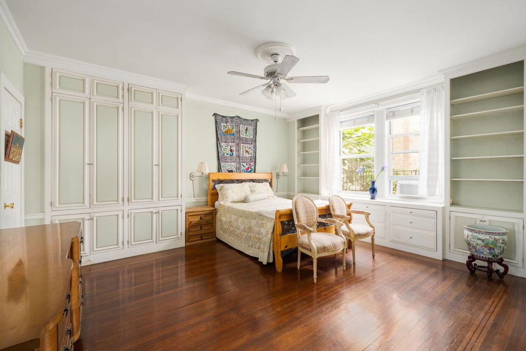 Real estate property located at 320 87TH #4E, New York, Upper West Side, New York City, NY, US