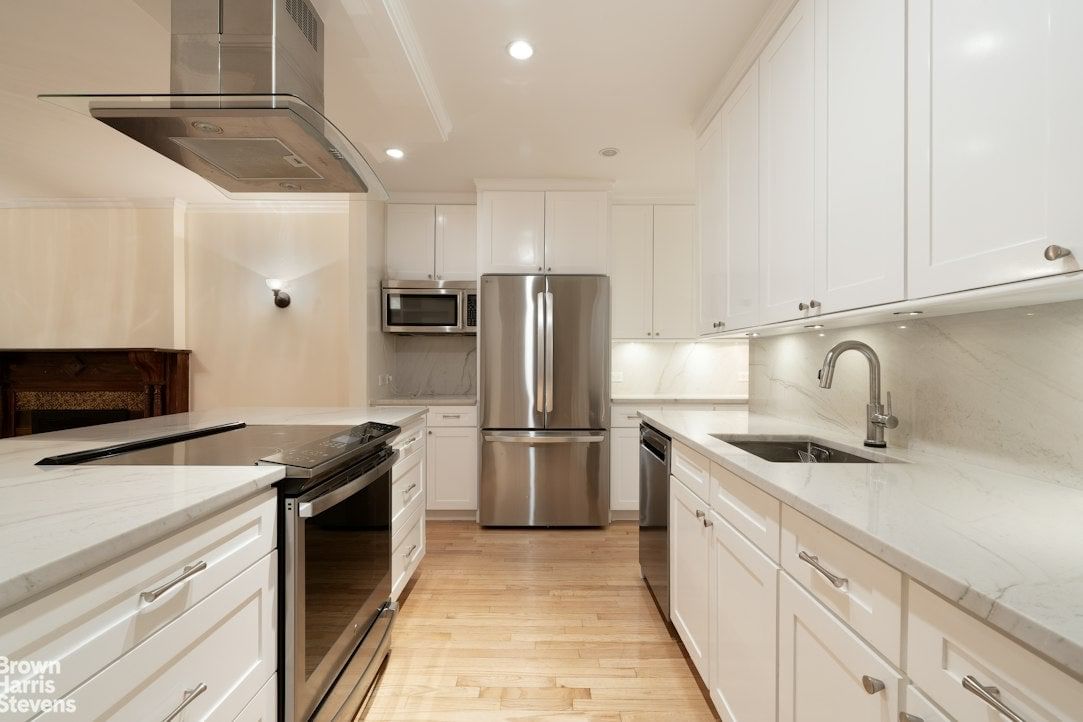 Real estate property located at 24 96TH, New York, Upper West Side, New York City, NY, US
