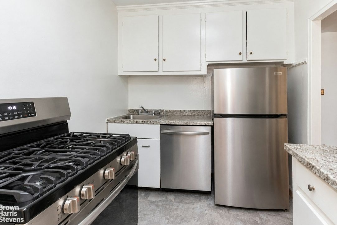 Real estate property located at 3299 CAMBRIDGE #4F, Bronx, Central Riverdale, New York City, NY, US