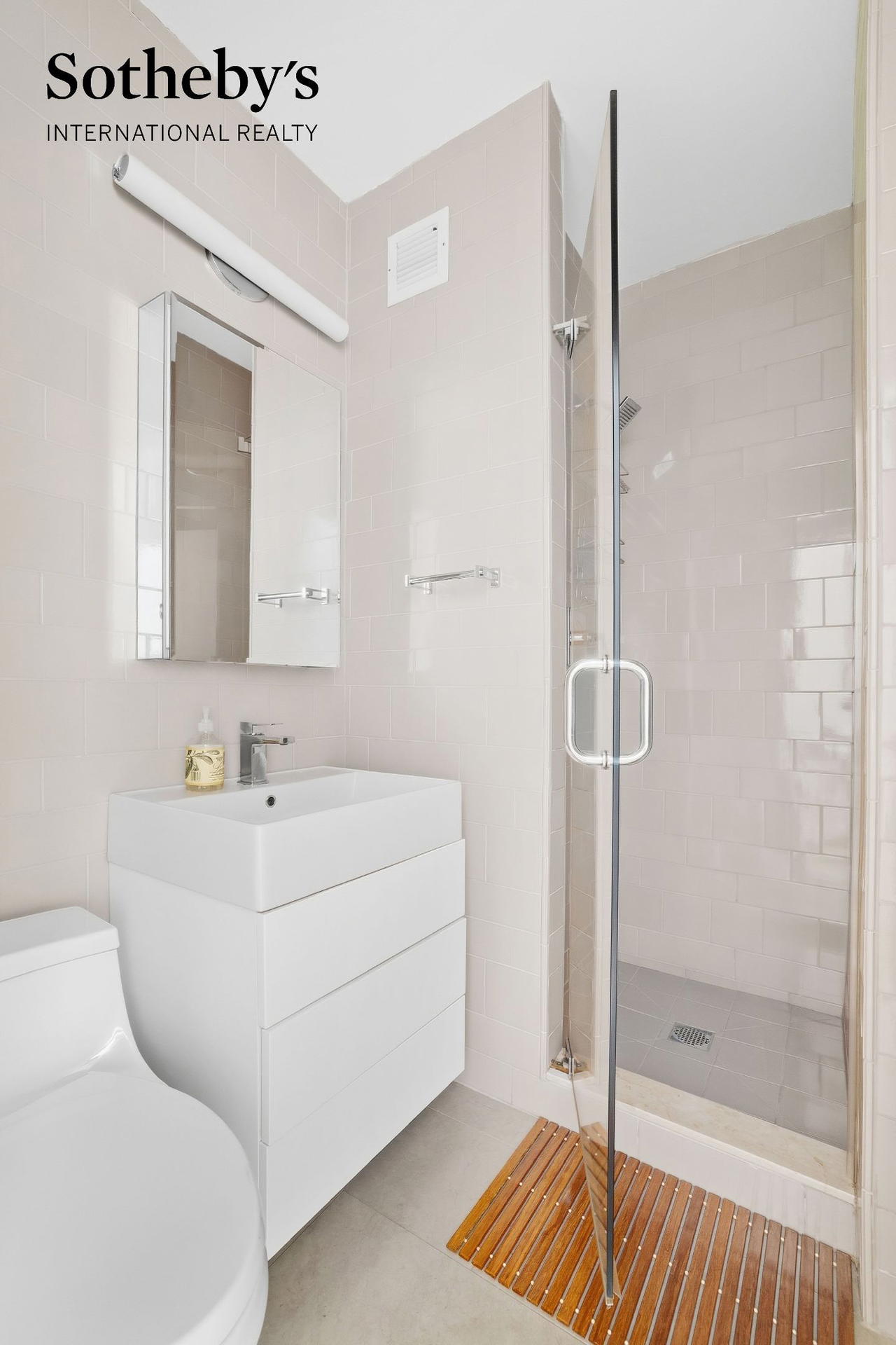 Real estate property located at 250 40th #7B, New York, Murray Hill, New York City, NY, US