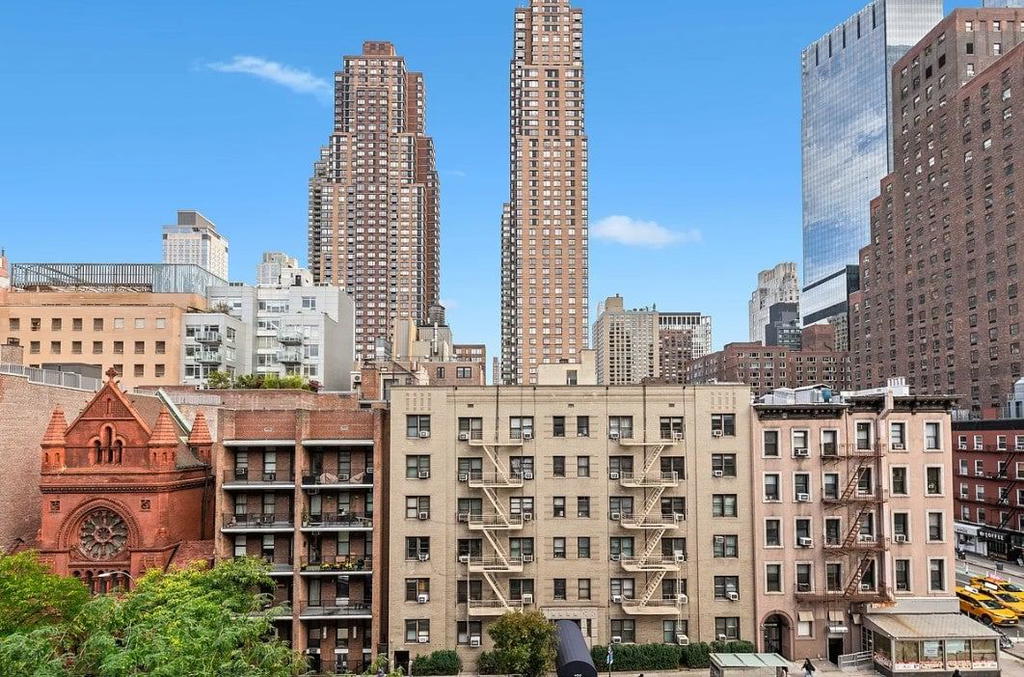 Real estate property located at 408 57th #7L, New York, Hell's Kitchen, New York City, NY, US